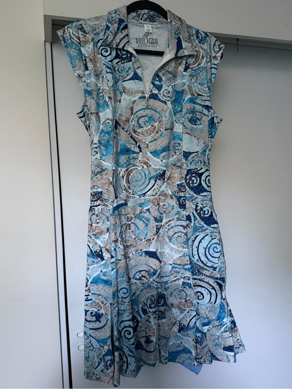 Dolcezza Inc. golf wear dress sz LG